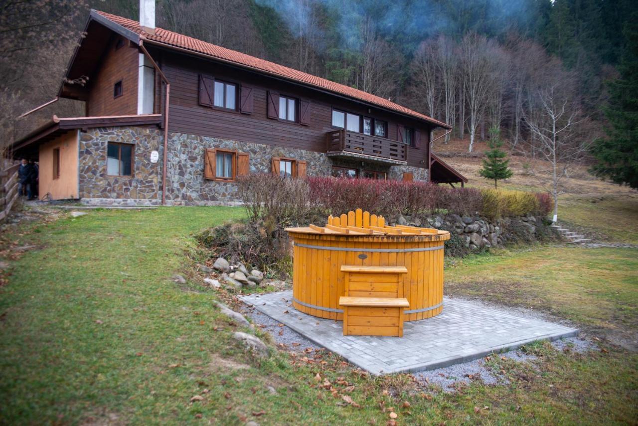 3A Guest House Sicasău Extérieur photo