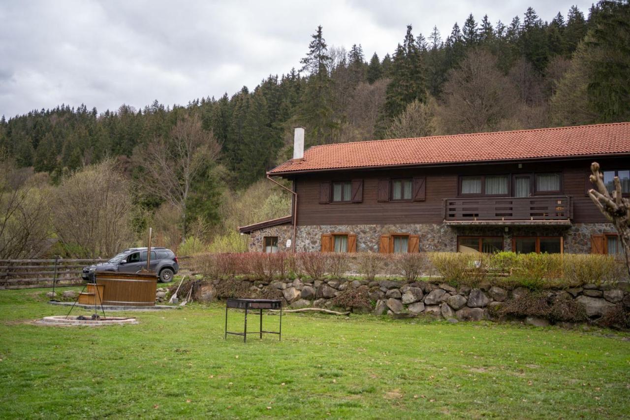 3A Guest House Sicasău Extérieur photo